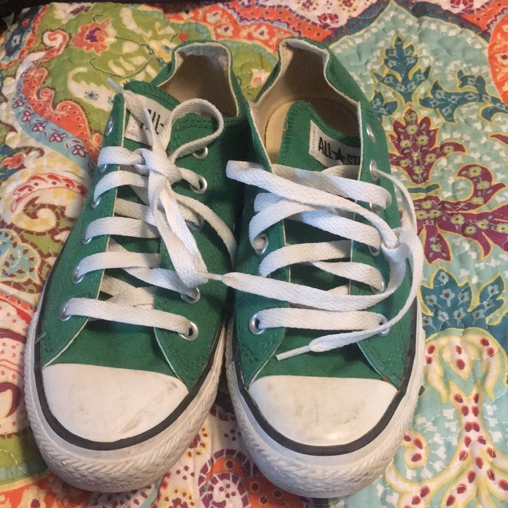 green converse